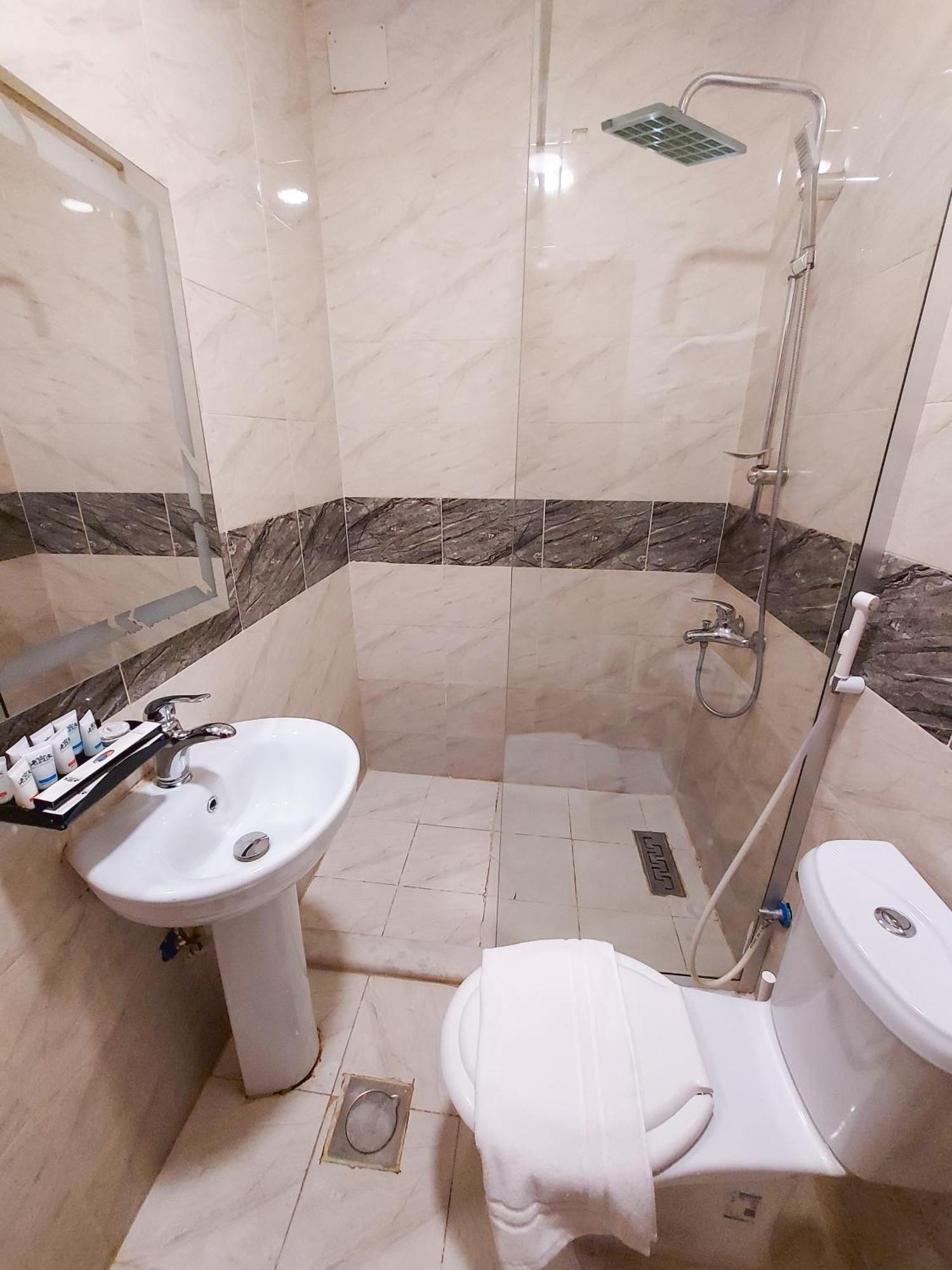 Iwan Alandalusia Alrehab Aparthotel Jeddah Ngoại thất bức ảnh